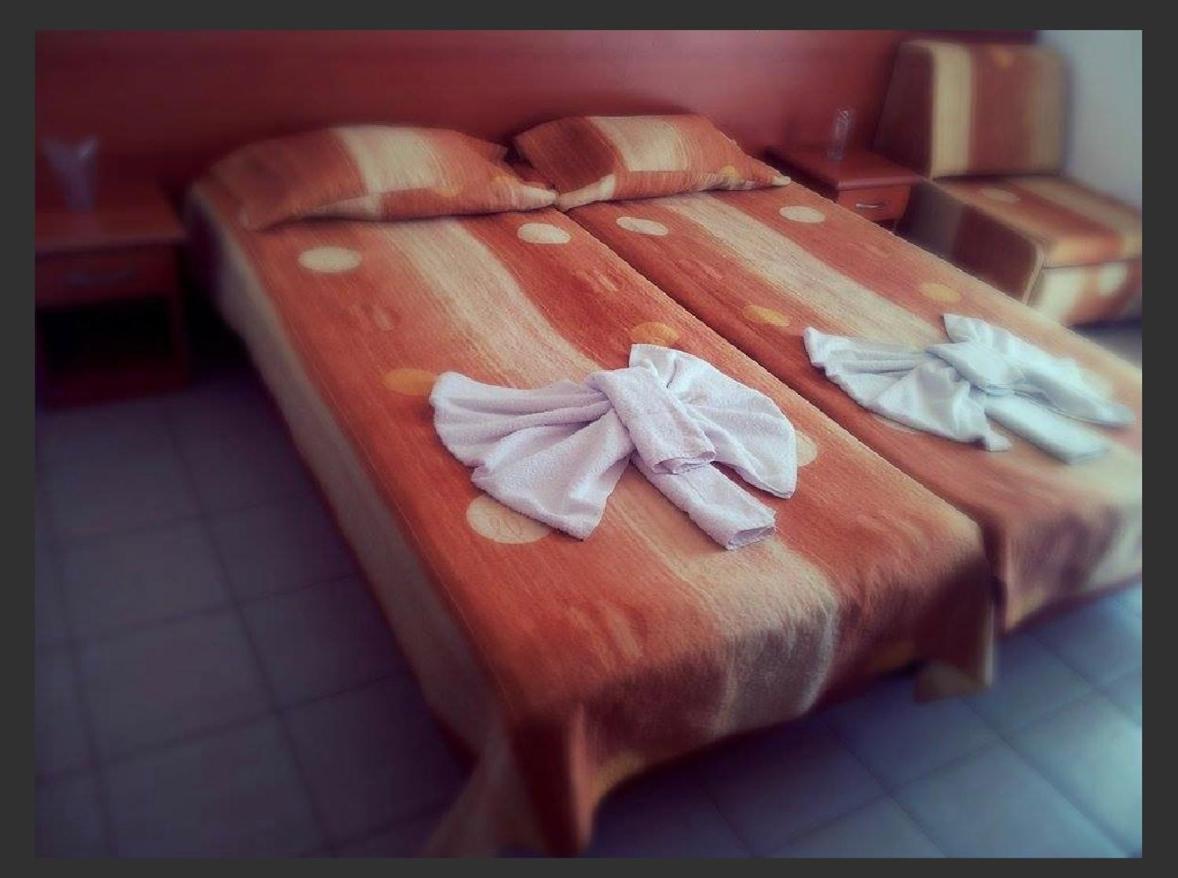 Concordia Plaza 2 Hotel Primorsko Buitenkant foto